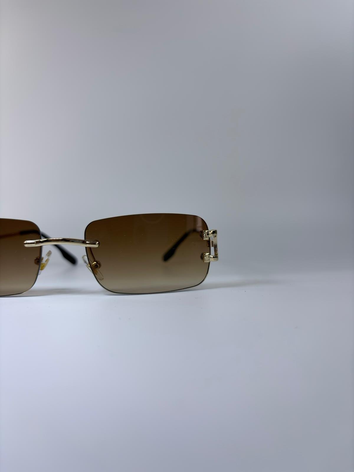 Brown sky - Olympeshades
